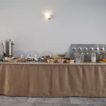Hotel Paros 2*