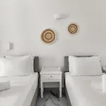 Hotel Paros 2*