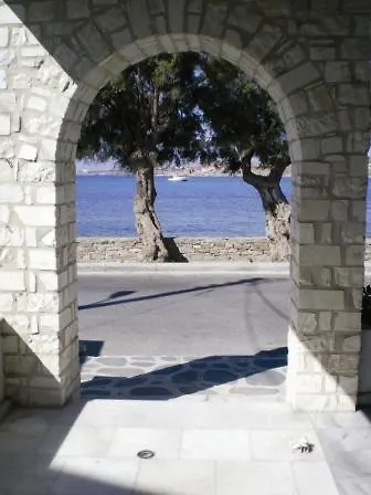 Hotel Paros Отель