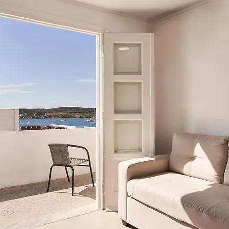 Hotel Paros Ξενοδοχείο 3*