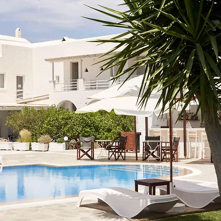 Hotel Paros Ξενοδοχείο 3*