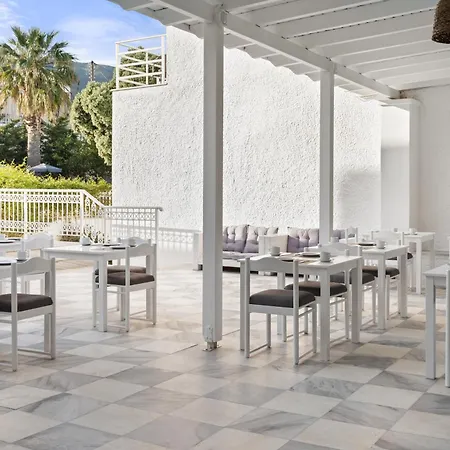 Hotel Hotel Paros 2*